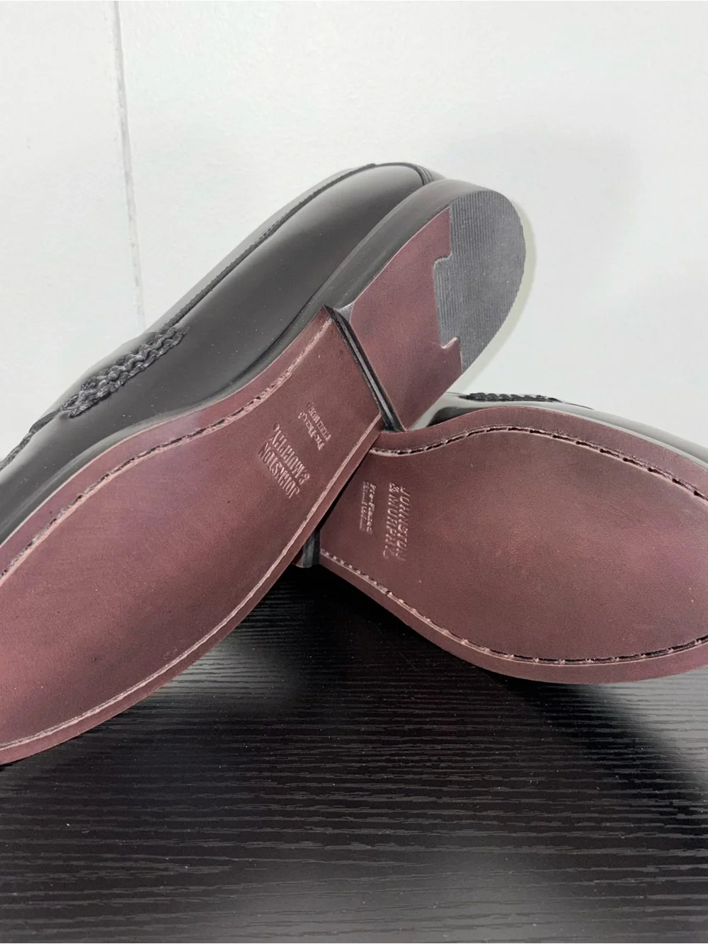 Johnston & Murphy Hayes Penny Loafers Black Sheepskin Leather Size 8.5 M NIB